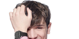 A La Reggia Designer Outlet Sespo, testimonial I AM, incontra i suoi fan