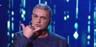 Simone Schettino al Teatro Totò in 'Fondamentalmente Show 2.0'