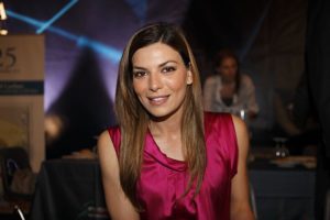 Un Posto al Sole, anticipazioni fino al 17 maggio: Angela si avvicina a Ciro Un Posto al Sole, anticipazioni fino al 17 maggio: Angela si avvicina a Ciro