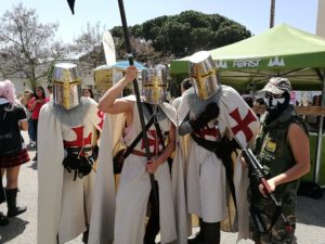 Al via Comicon 2019: I cosplay più belli di oggi 25 aprile. Scarica la tua foto