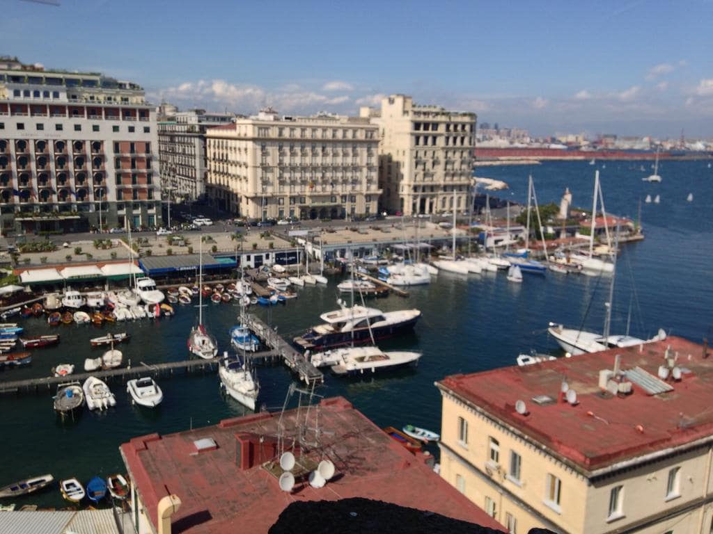 Napoli, affitti a prezzi stracciati per case di pregio: verifiche della Procura