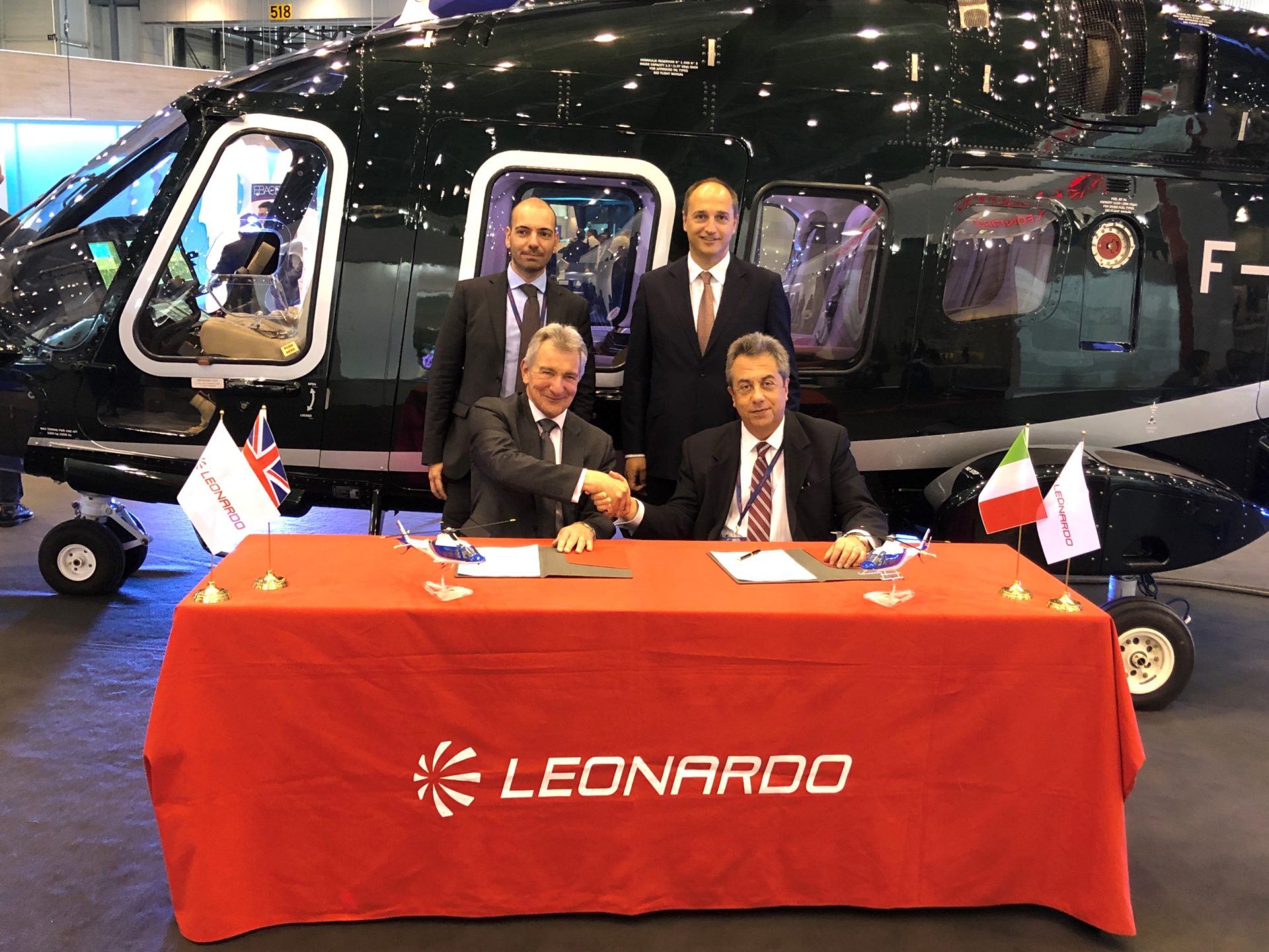 Leonardo: contratto con Sloane per due ulteriori elicotteri AW109 VIP