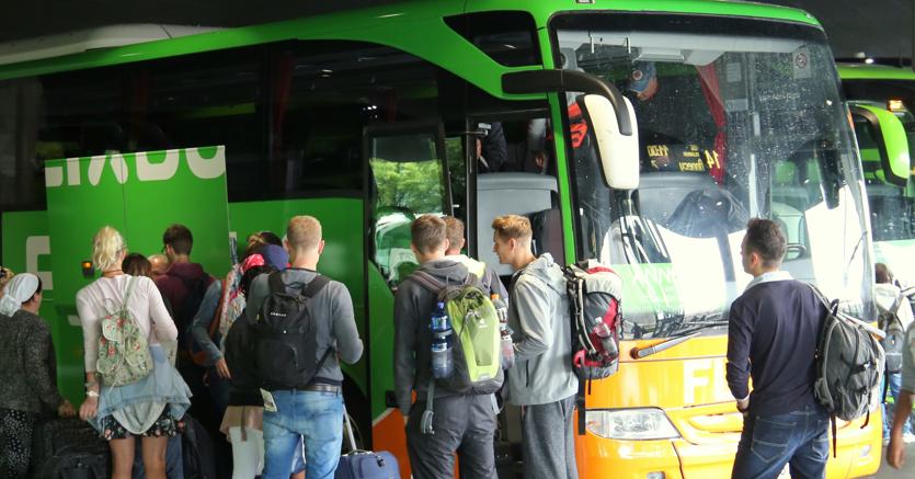 Trasporti, FlixBus: Nuova fermata a Fuorigrotta attiva dal 6 maggio