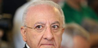 De Luca sfida la Lega in vista delle Regionali: “Tra un anno si saranno ammosciati”