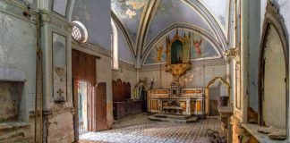 “L’insolito cardine”, un tour alla scoperta del Centro storico di Napoli