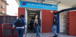Circumvesuviana, una nuova domenica di passione per i viaggiatori