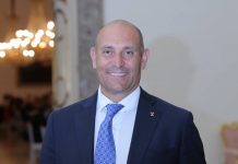 Canottaggio. Le Sirene di Ulisse: Si rema contro il tumore al seno con Davide Tizzano