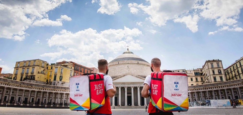 In Campania dal 27 aprile aperti tutti gli esercizi di ristorazione solo per asporto