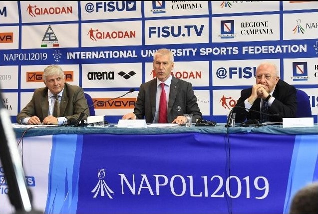 Universiadi, ancora polemiche: il sindaco de Magistris assente alla presentazione