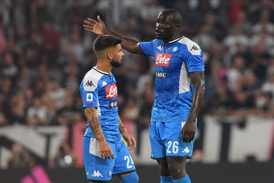 Calcio Napoli dalla esaltazione alla beffa: decide Koulibaly, nella porta sbagliata al 92'. Juventus Napoli 4-3