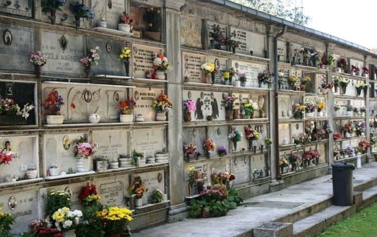 Comune di Napoli: partito il piano di rimozione dei rifiuti edili dai cimiteri