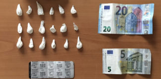 Napoli, quartiere San Lorenzo: Spacciavano 'l'eroina dei poveri'. Arrestati dai carabinieri.