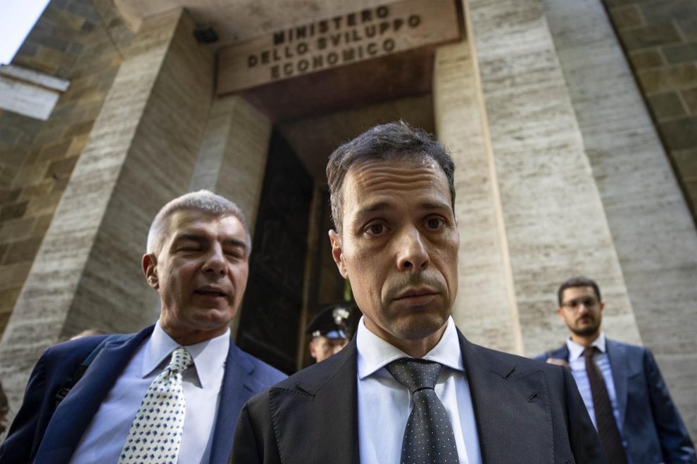 Whirlpool, incontro al Ministero: cessione a Prs dello stabilimento di Napoli 