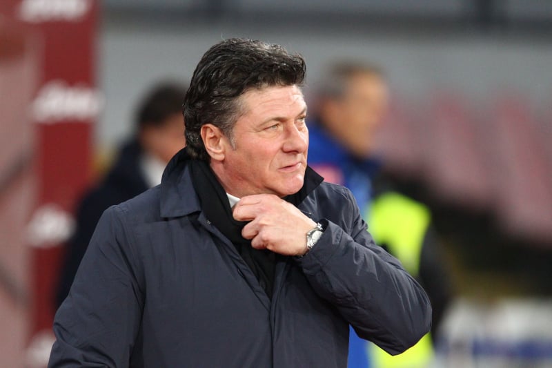 A fine 2020 fu fatto un sondaggio da Radio Kiss Kiss dal quale emerse che l’allenatore del “decennio” per i tifosi era stato Walter Mazzarri. Non Sarri e non Benitez.