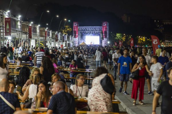 Bufala Fest: Domani attesi sul palco Marco Carta e Peppe Iodice