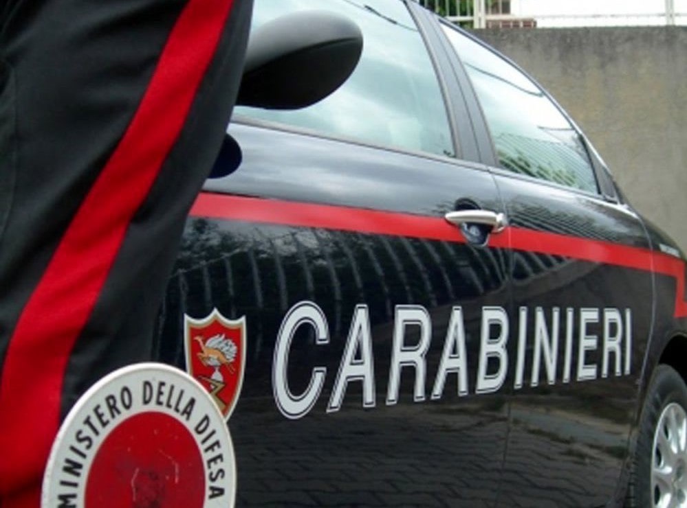 Mugnano di Napoli: Incidente tra due auto. Arrestato 35enne evaso dai domiciliari