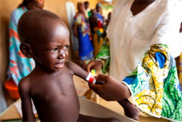 Previste vaccinazioni per 300 milioni di bimbi dei Paesi poveri