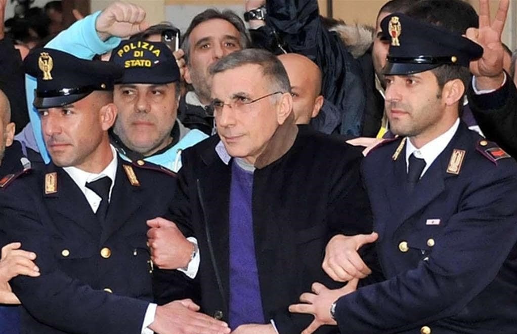 Casalesi contro l’ex sindaco Zara: “Michele Zagaria pensò due volte di ucciderlo”