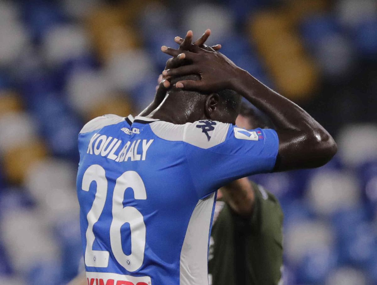 Calcio Napoli, Koulibaly ancora out: si allontana il suo ritorno in campo