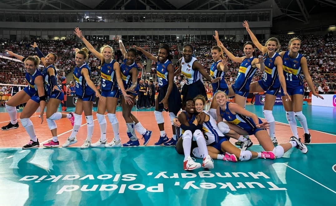 Europei volley femminile, bel 3-1 alla Russia: la splendida Italia vola in semifinale