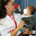 La miss italiana Mirea Sorrentino che dona un sorriso ai bimbi vola in Venezuela per la finale mondiale