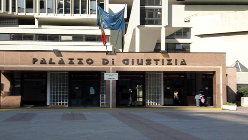 Tribunale di Napoli: condannato da tre anni, ma senza sapere perché