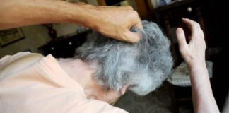 Ercolano, botte alla madre per 10 euro: arrestato 31enne