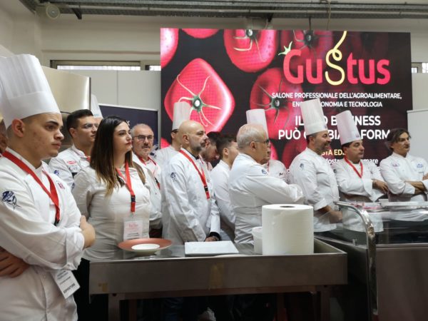 Domenica al via Gustus, si parte con Pignataro e le stelle Michelin