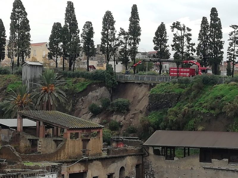 Maltempo, frana agli scavi di Ercolano: per il momento solo danni lievi