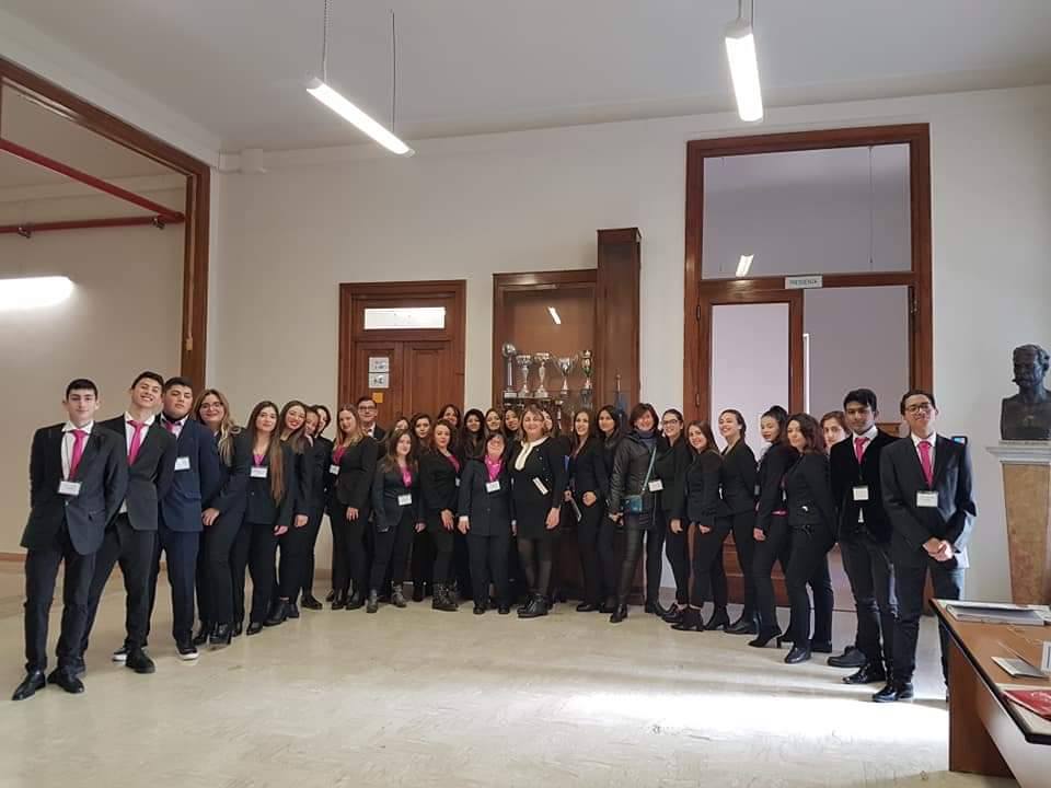 Scuola: Attività e laboratori per l’open day all’Istituto Caselli-De Sanctis