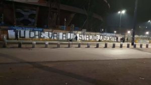 Calcio Napoli, striscioni di protesta degli ultras in città: diserta lo stadio