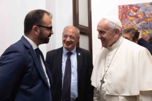 Papa Francesco celebra i 50 anni di sacerdozio con Scholas