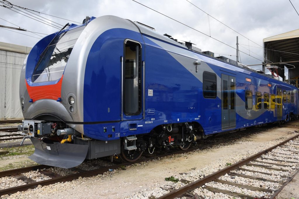 Eav, arriva il primo treno per la linea Piscinola-Aversa Centro