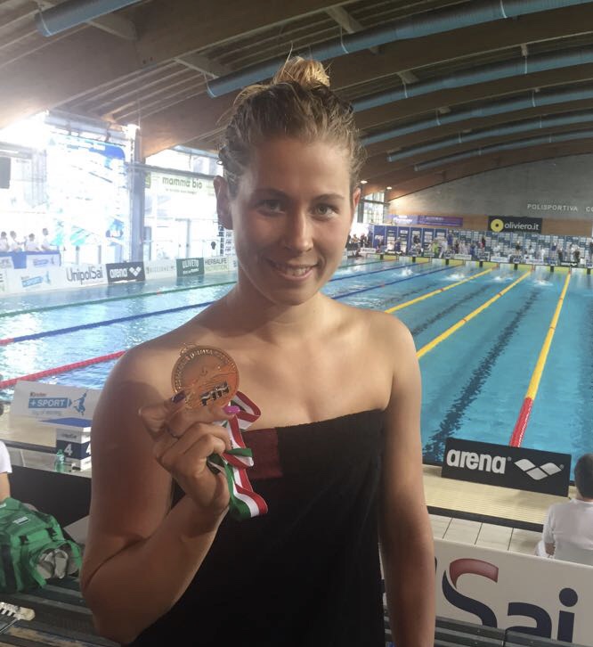 Nuoto: Stefania Pirozzi vince l'oro ai Campionati Assoluti di Riccione
