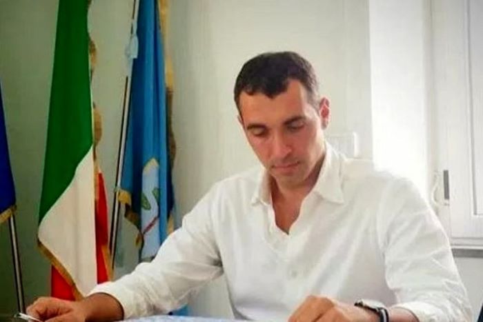 Corruzione e falso in atti pubblici: arrestato il sindaco di Villa Literno