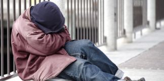 Comune di Napoli, tavolo tecnico per il decoro. L’annuncio in commissione politiche sociali