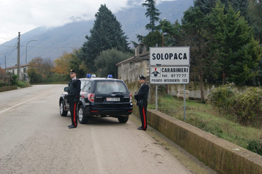 Benevento: Rapina in Banca a Solopaca. Il direttore minacciato consegna 26mila euro
