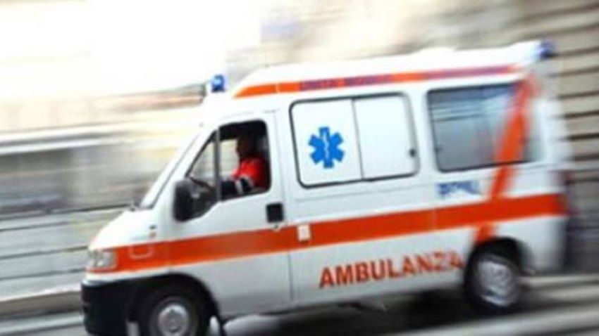 Acerra: Due uomini si accoltellano in clinica dopo una lite in strada per una donna