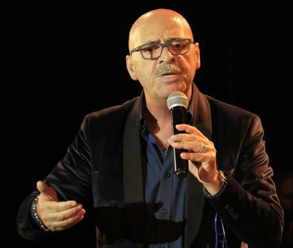 Angelo Di Gennaro al Teatro Troisi di Fuorigrotta con "Mò aggia parlà"