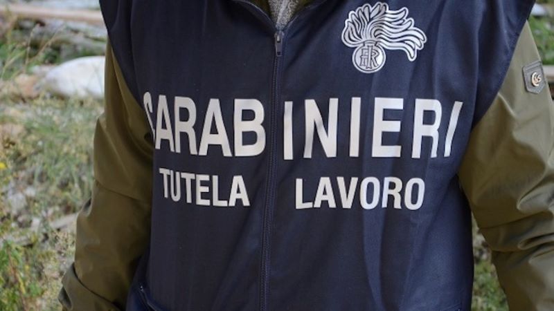 Blitz dei Carabinieri contro il lavoro nero: otto imprenditori denunciati