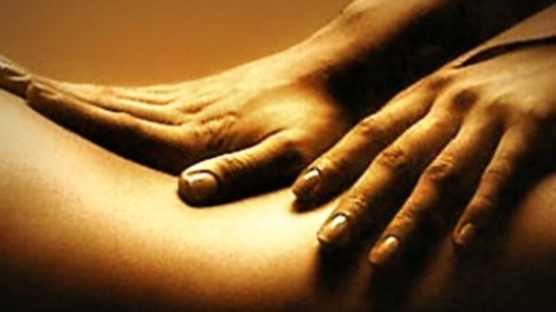 Ercolano: Carabinieri scoprono prostituzione in un centro massaggi