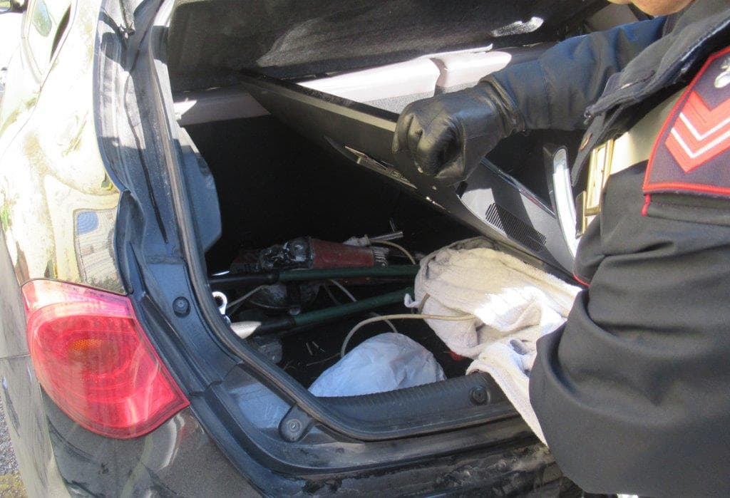 Casalduni: bloccata dopo inseguimento un’auto rubata per compiere furti