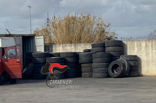 Ponticelli: spedivano pneumatici fuori uso in africa. Denunciate tre persone