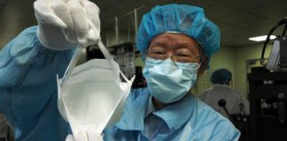 Coronavirus, quali sono i sintomi e come si trasmette