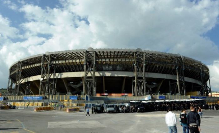 Stadio San Paolo: Daspo e multe per stupefacenti e occupazione delle scale