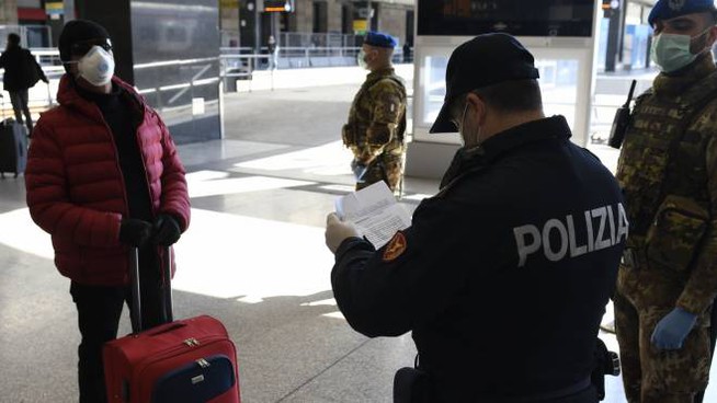 Coronavirus, in arrivo il nuovo modulo per l'autocertificazione