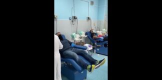 Ospedale Cardarelli, a Napoli si dona il sangue cantando "Abbracciame"