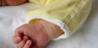 Frattaminore, partorisce in casa per paura del ricovero in ospedale