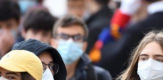 Coronavirus, uno studio cinese avvisa l'Italia: "Troppo presto per la fase 2"