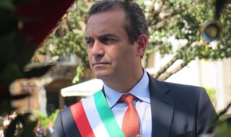 Emergenza Coronavirus: il sindaco di Napoli Luigi de Magistris ha parlato a Radio CRC delle iniziative solidali portate avanti dal Comune.